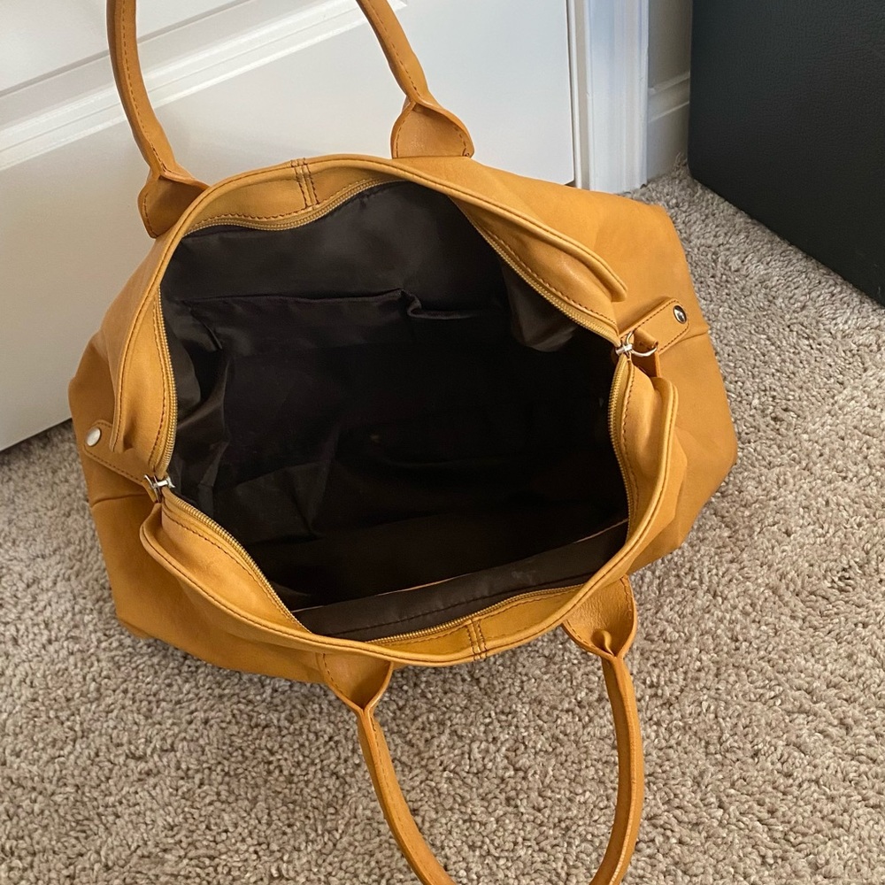 Mustard Gianfranco Ferre medium bag - Picture 4 of 5